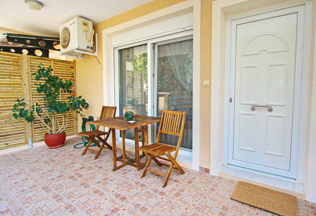 Elena 1 Apartment Kavála ภายนอก รูปภาพ